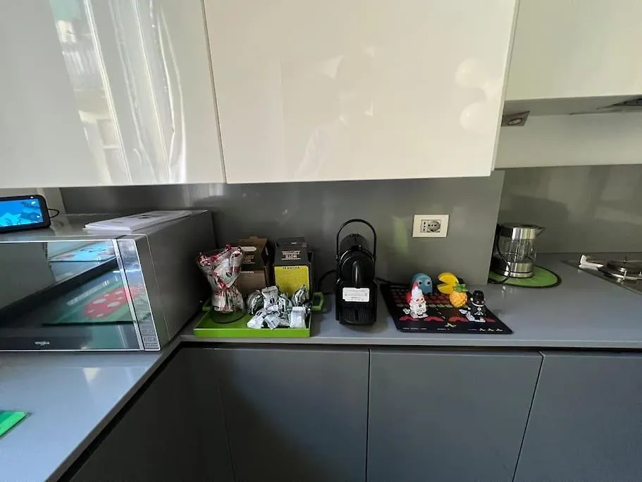 Il Monoscopio / The Monoscope - 73Mq Apartment @ Porta Venezia / Milan City Center